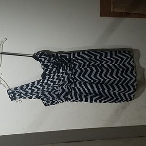 Women's H&M Black & White Zig Zag Dress